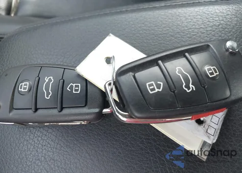 2016 Audi A3 2.0T Premium из США, поврежденный, VIN WAU38LFFXG1102457